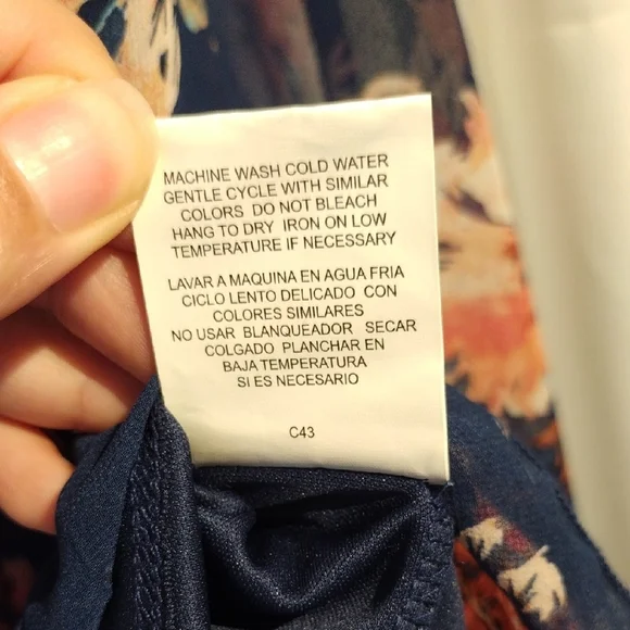 AUW High Low Dress With Floral Pattern - Picture 15 of 17